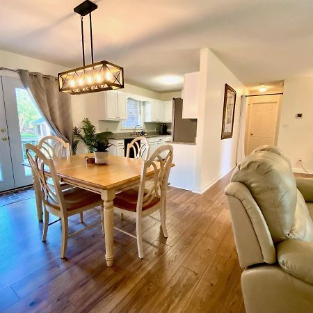 Cozy Three Bedroom House With Fireplace Wilmington Exterior photo